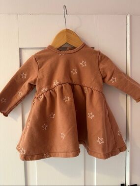 Quincy Mae Organic Cotton Star Print Long Sleeve Dress Terracotta Baby 6-12m